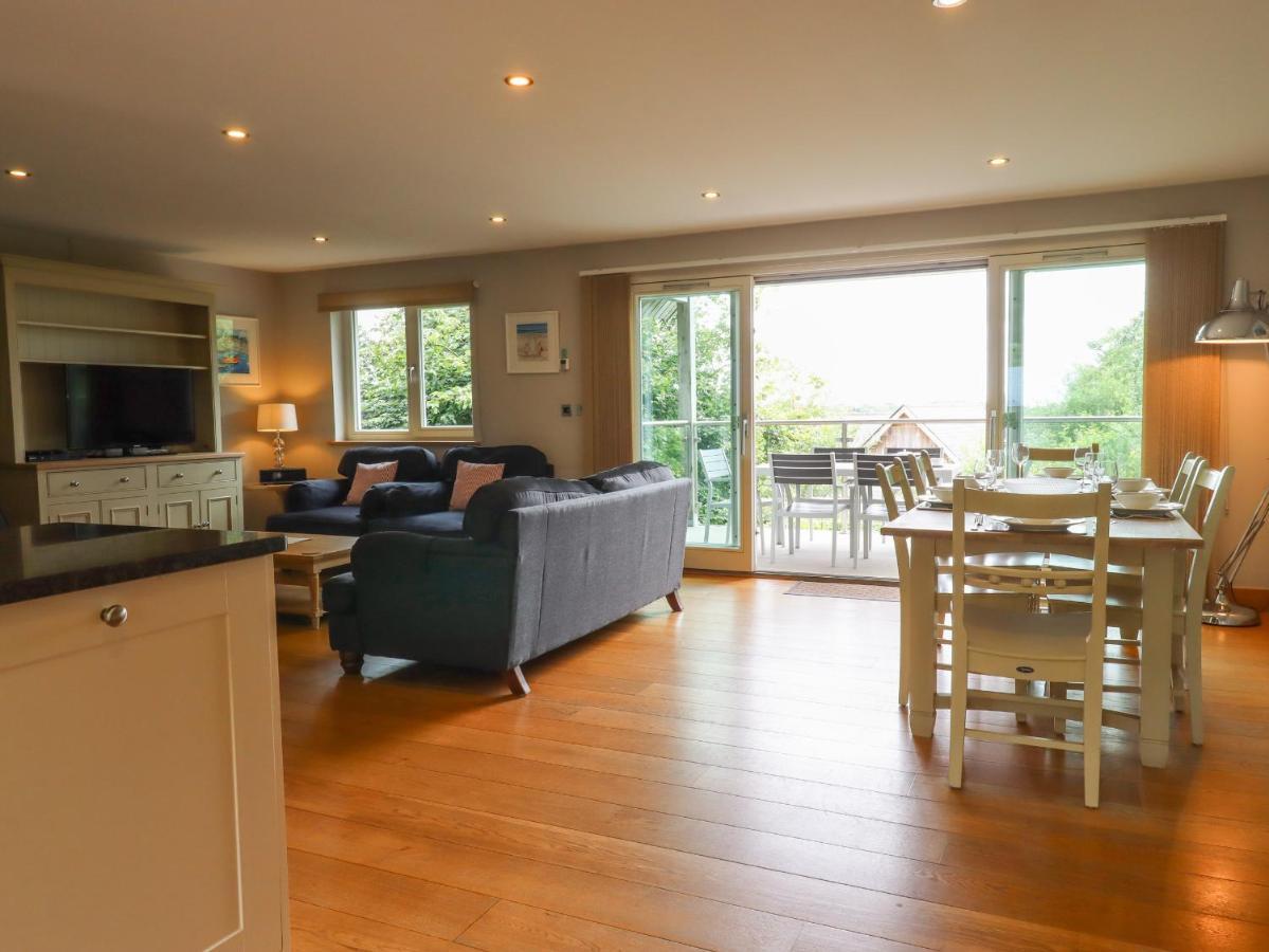 Swandown, 20 Poldon Villa Chard Exterior foto